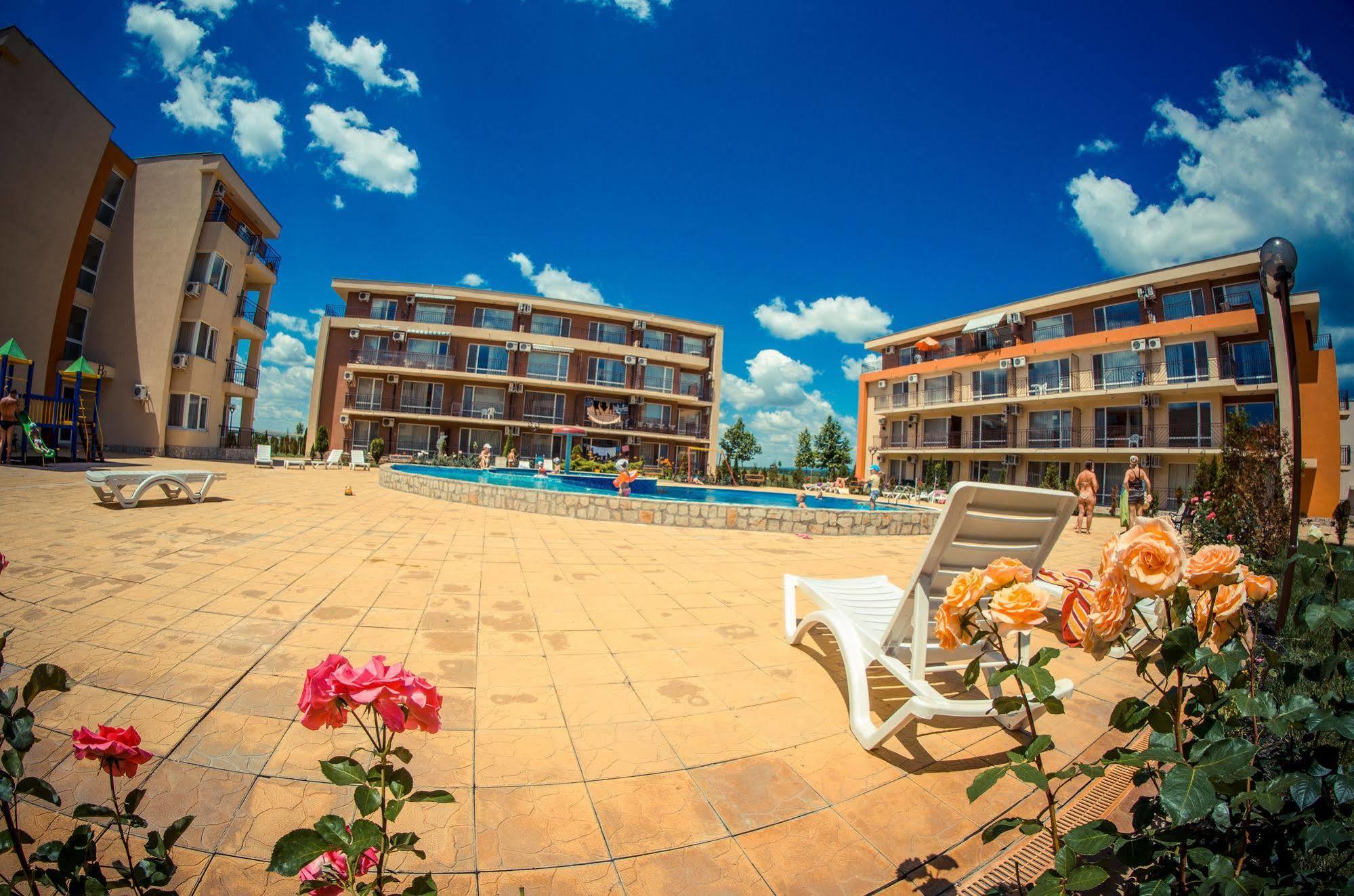 Holiday Fort Golf Club Sunny Beach Exterior foto
