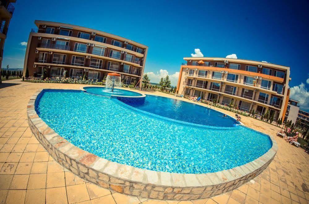 Holiday Fort Golf Club Sunny Beach Exterior foto