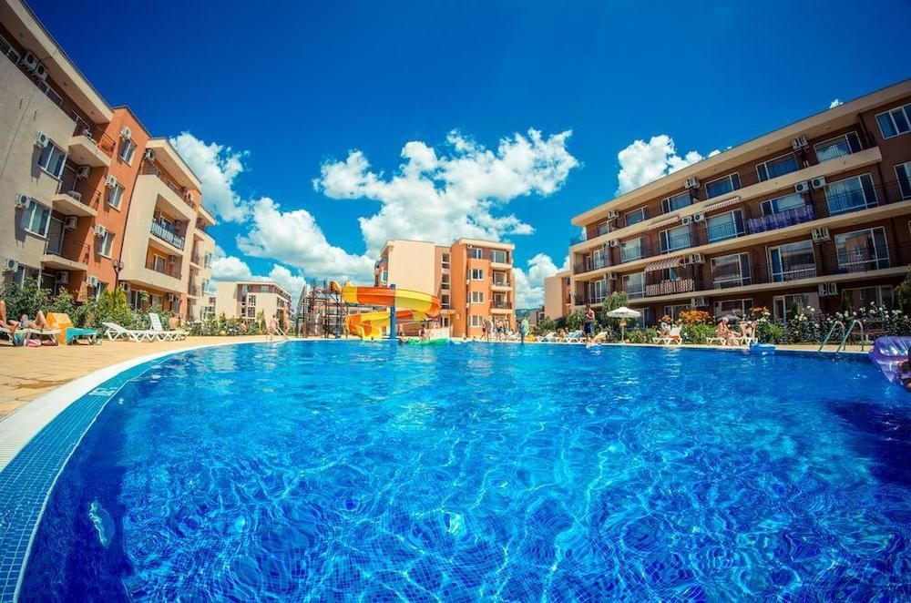 Holiday Fort Golf Club Sunny Beach Exterior foto